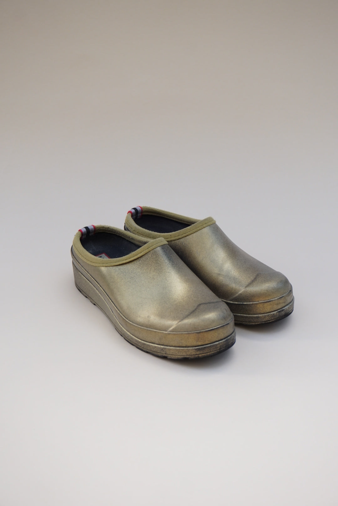 "Hunter" Gold Metallic Play Slip On Clogs - Size 5