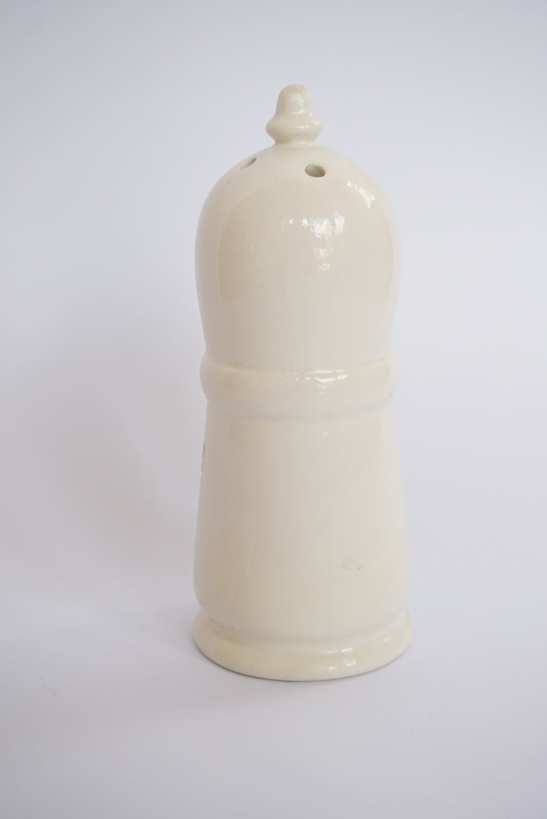 Vtg Howard Kaplan Sigma French Country Store Formage Ceramic Shaker