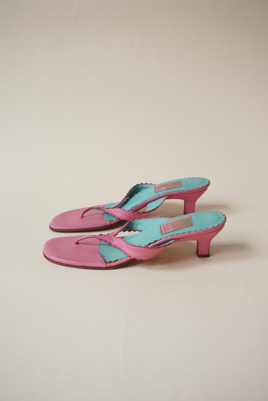 Lilly Pulitzer Pink Thong Scallop Kitten Heel - Size 10