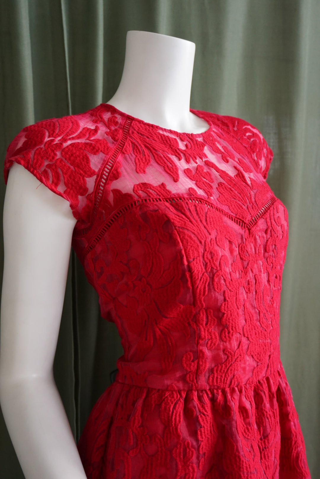 Dolce Vita Red Lace Embroidered Mini Cocktail Dress - Size Large