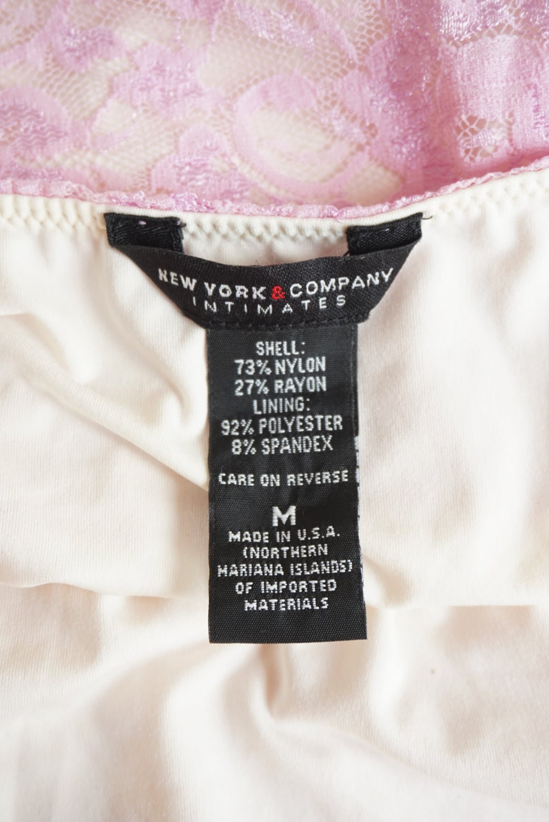 New York & Company Y2K Baby Pink Lace Scalloped Hem Cami - Size Medium