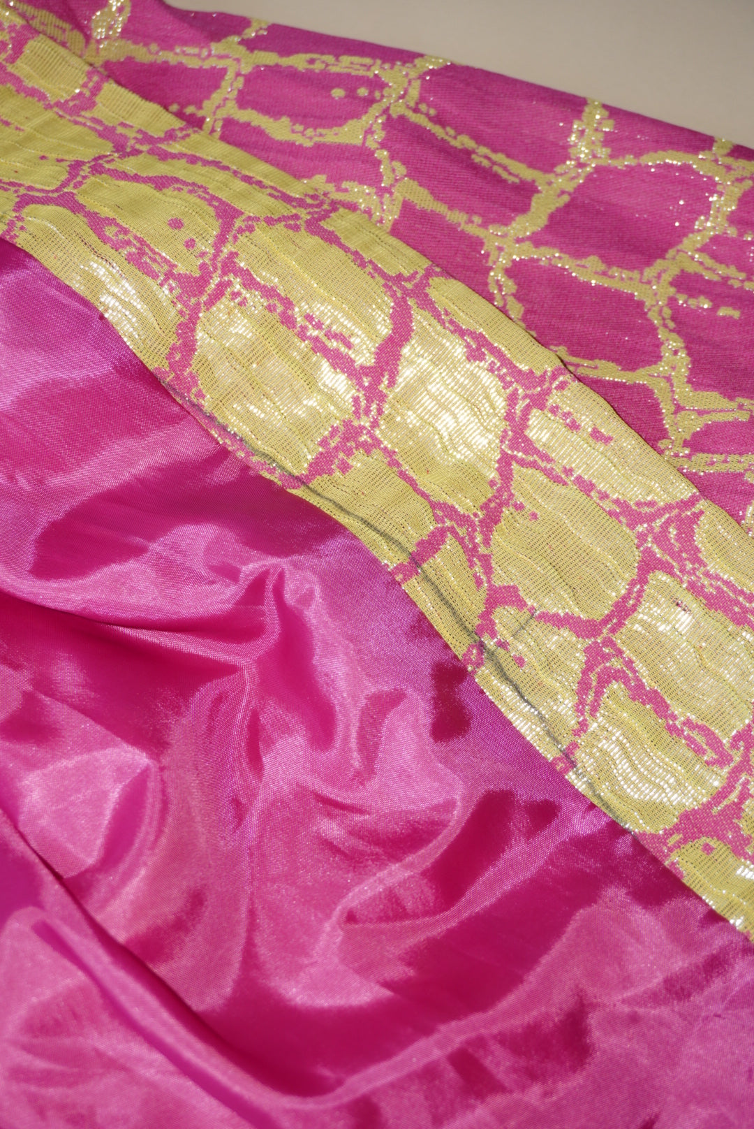 Claude Patrick Paris Pink & Yellow Reptile Blazer - Size 44