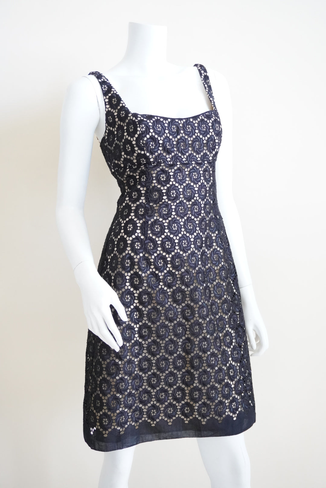 Elie Tahari Black Eyelet Lace Mini Cocktail Dress - Size 6