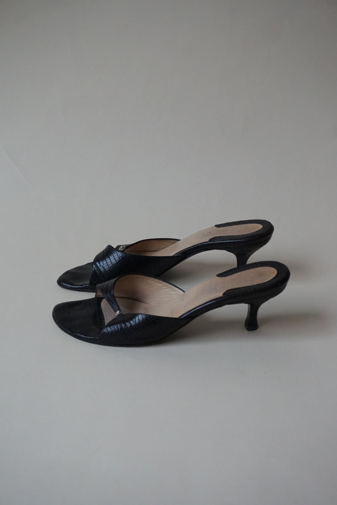 "Versace" Vintage Reptile Brown Open Toe Kitten Heels - Size 40