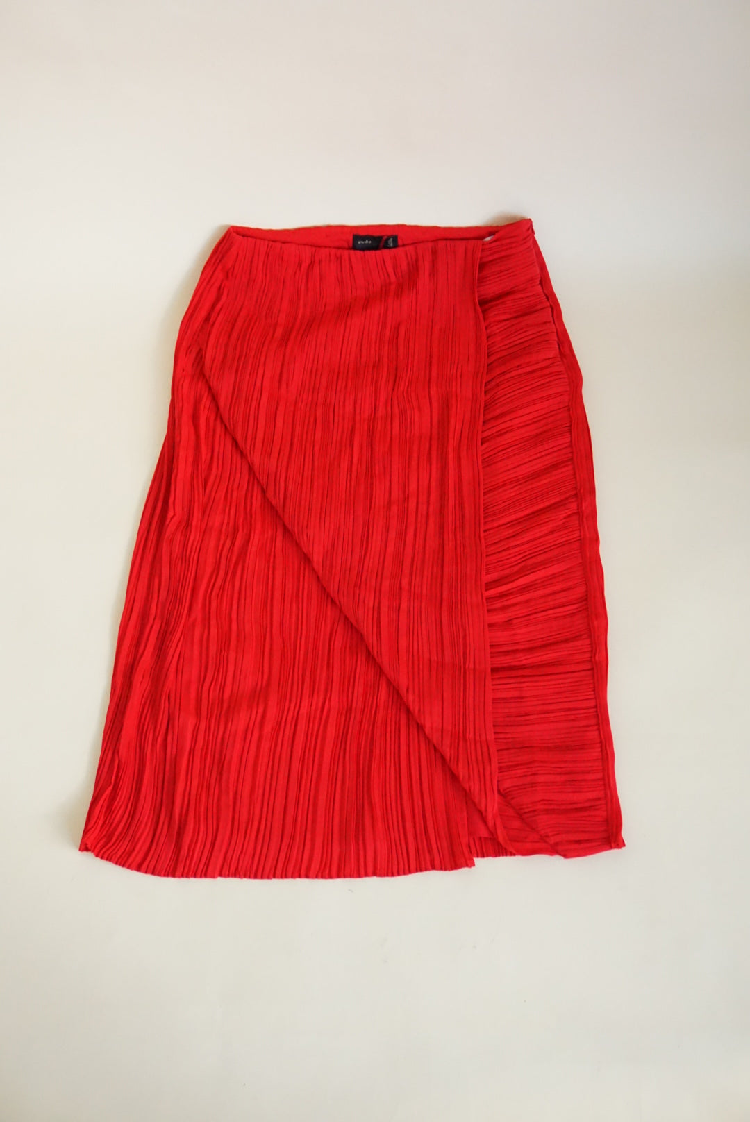 Love Bonito Studio Sorrel Red Pleated Plisse Foldover Midi Skirt NWT - Size 8