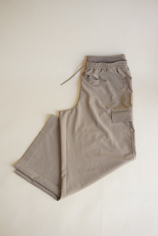 Athleta Promenade Cargo Pants Khaki Wide Leg - Size XL