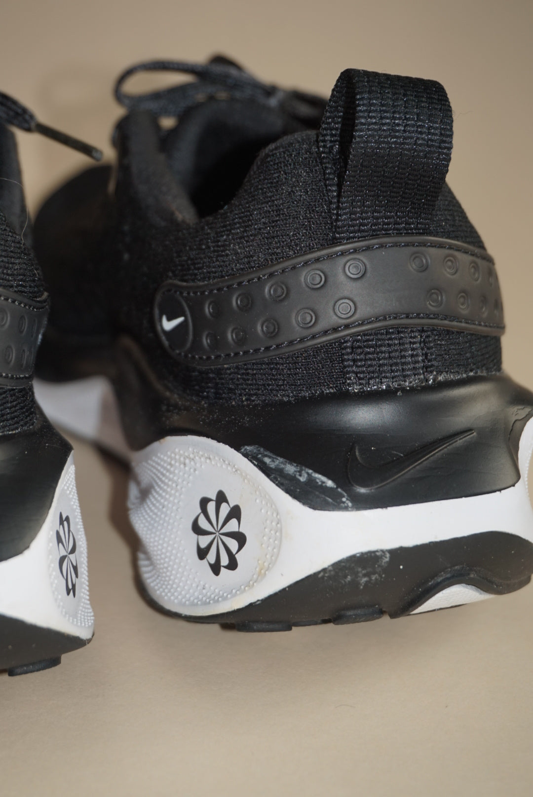 Nike ReactX Infinity Run 4 Black Sneakers - Size 7