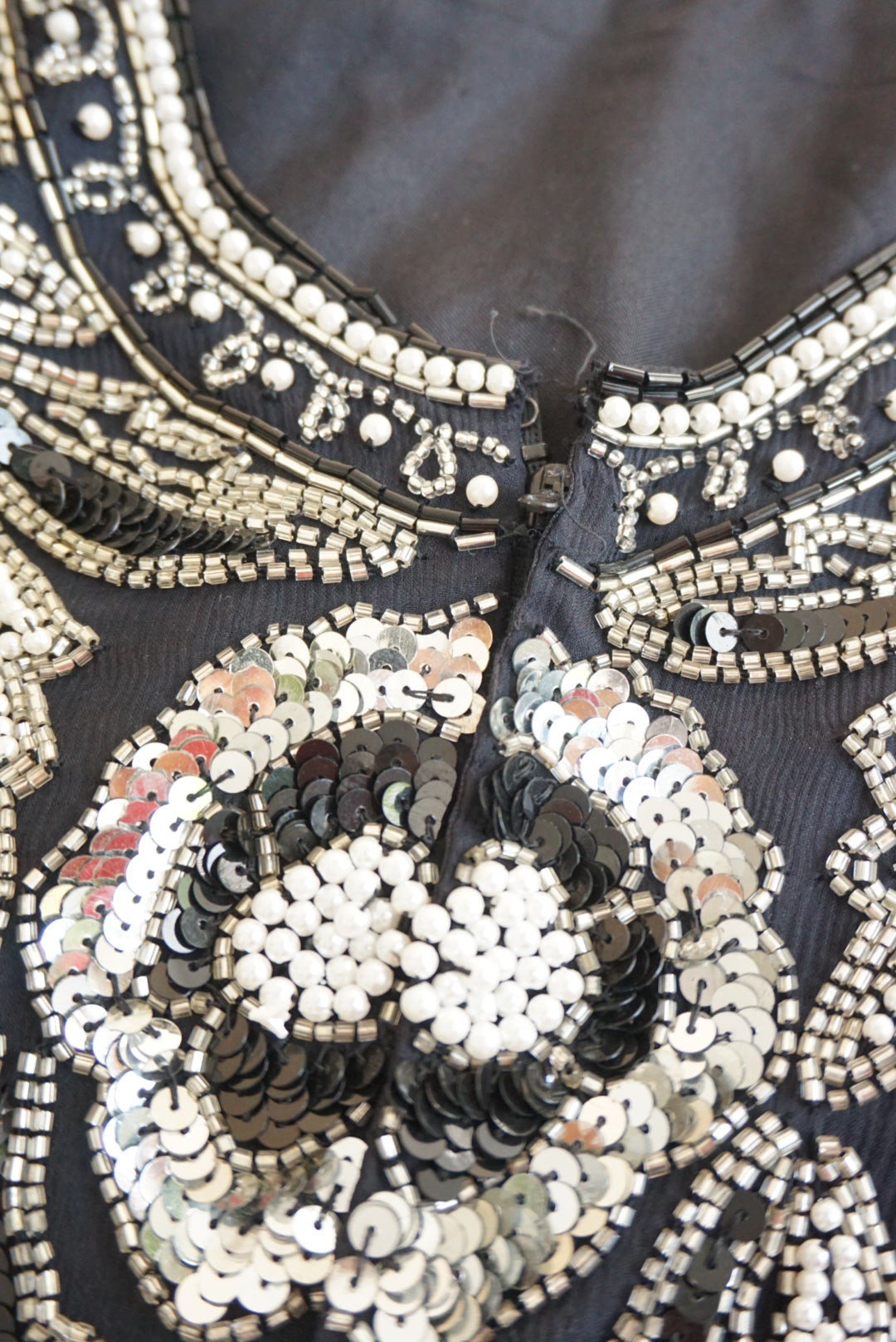 Laurence Kazar Vintage Petite Black/ White Beaded Open Back Cocktail Silk Dress - Size PS