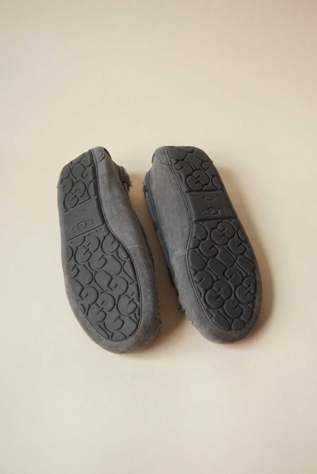 Ugg Grey Bella II Moccasin Slippers - Size 8