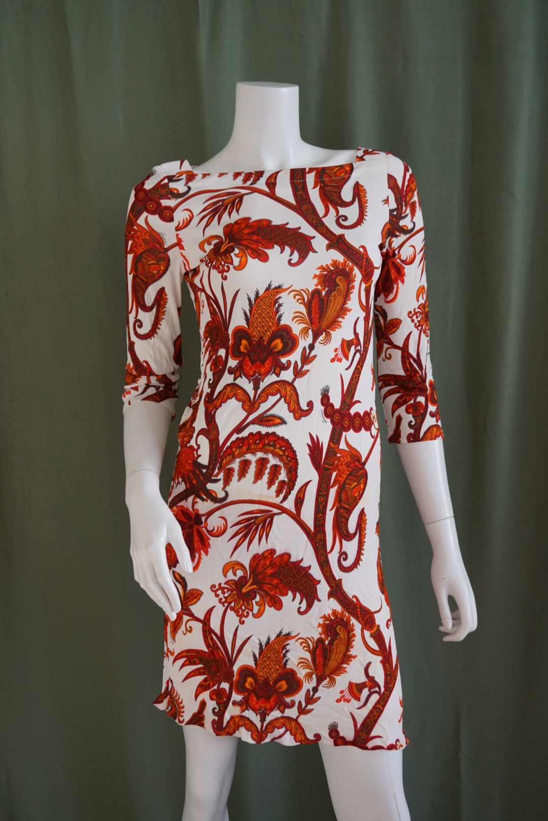 Gucci Paisley Red & White Bateau Neck Mini Knit Dress - Size 40
