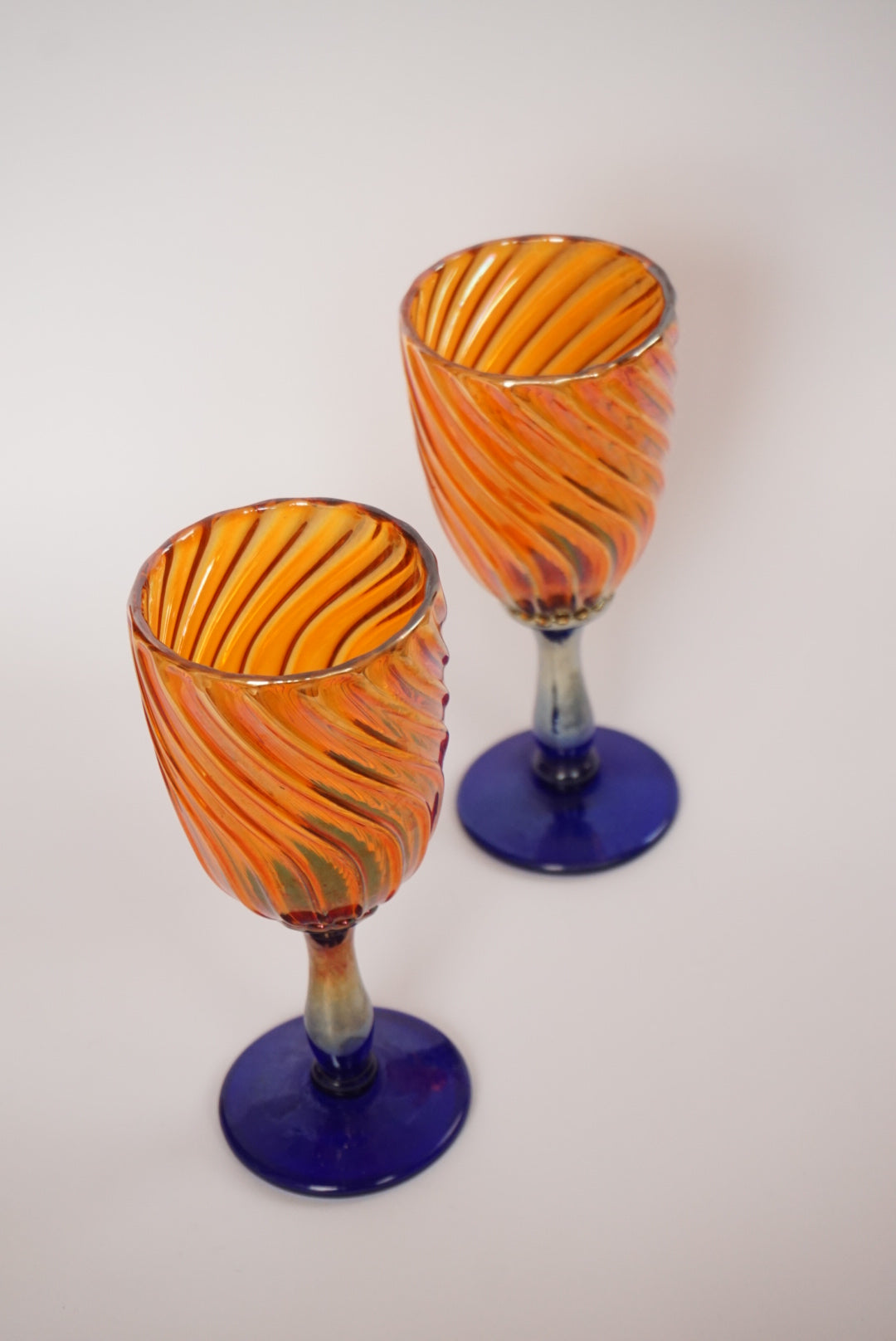Rick Strini Aurene Golden & Cobalt Blue Spiral Cane Hand Blown Rare Signed Glass Goblets - Set of 2
