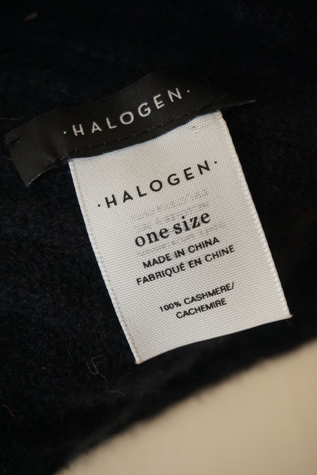 Halogen Cashmere Black Headband - Size OS