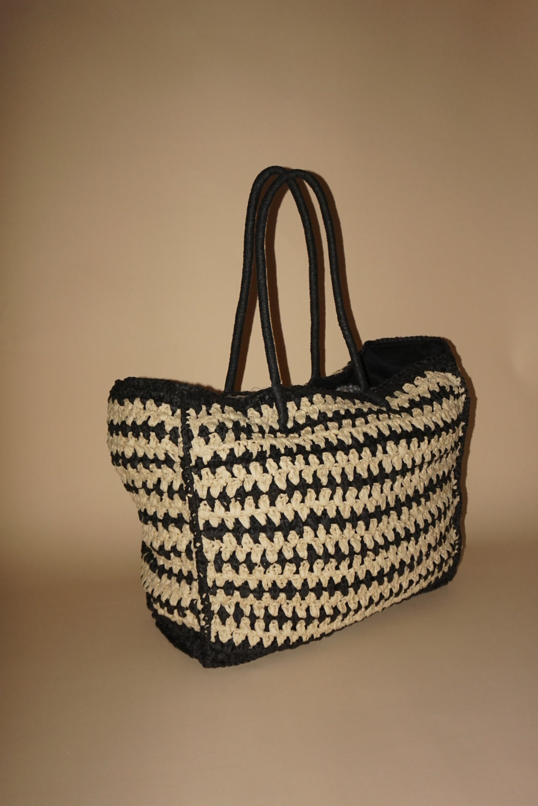 Abercrombie & Fitch Striped Resort Straw Packable Black/Tan Tote Bag