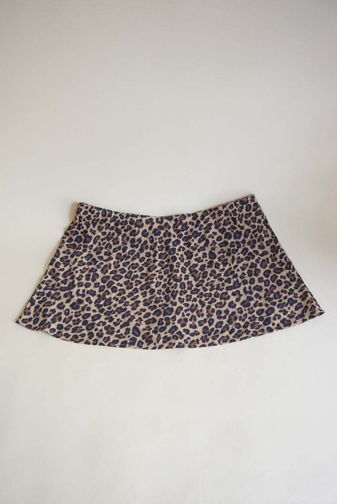 Abercrombie & Fitch Cheetah Leopard Print Mid Rise Skort - Size XL