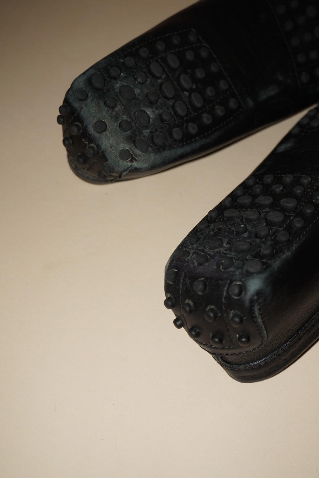 Tod’s Black Driving Leather “Gommino” Loafers - Size EU 39