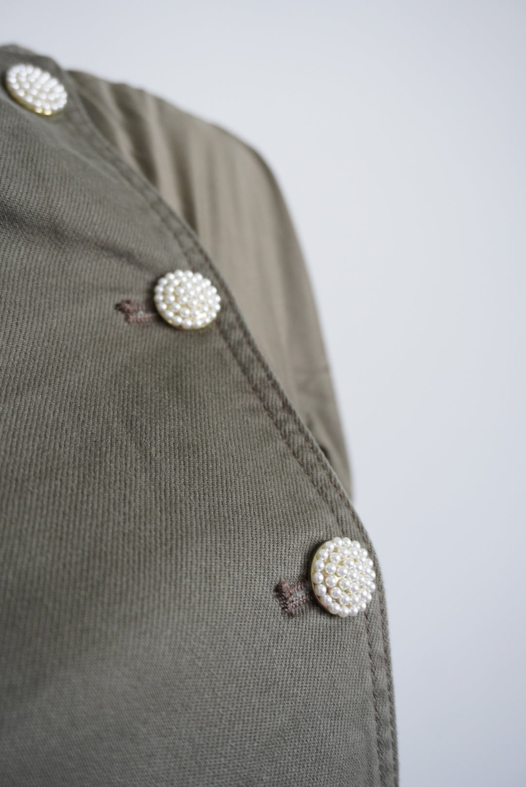 Something Navy Denim Arielle Pearl Button Mini Olive Dress NWT - Size 4