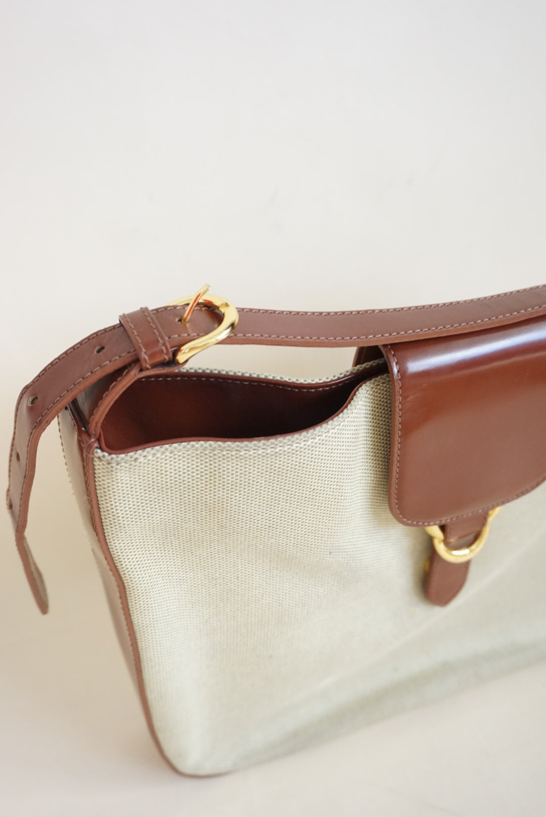 Bally Canvas Woven Brown Patent Leather Cross Body Messenger Bag