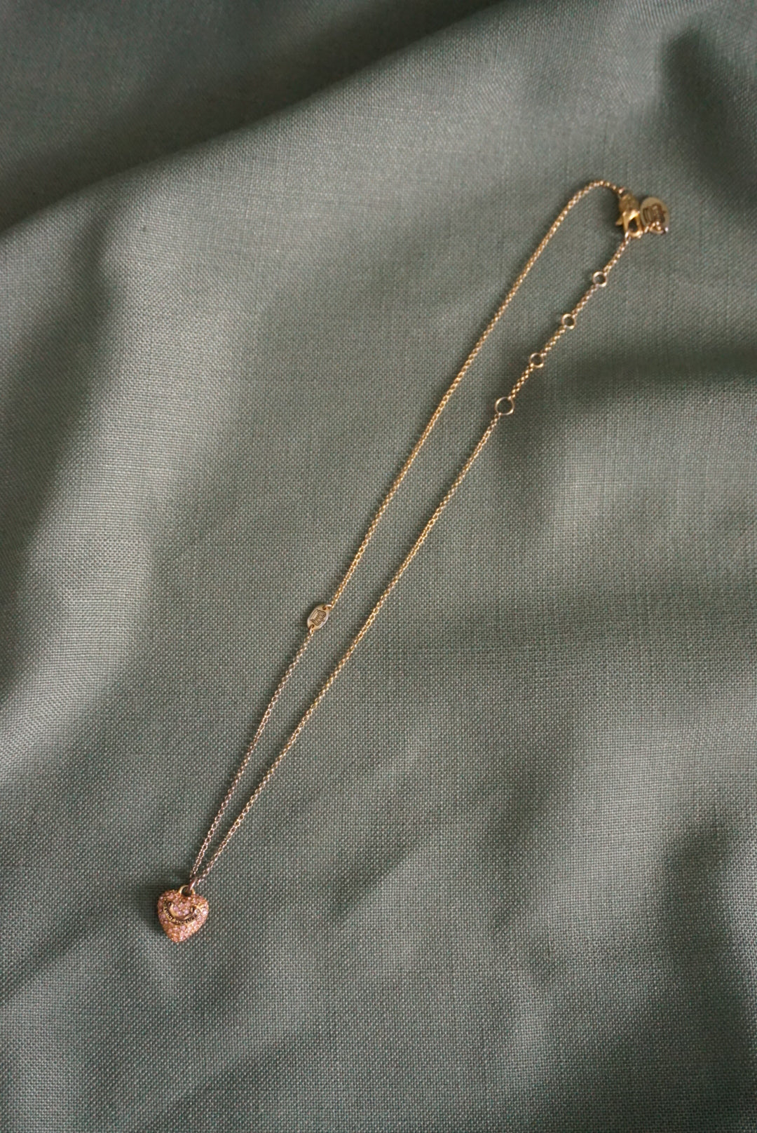 Juicy Couture Y2K Pink Rhinestone Heart Pendant Necklace