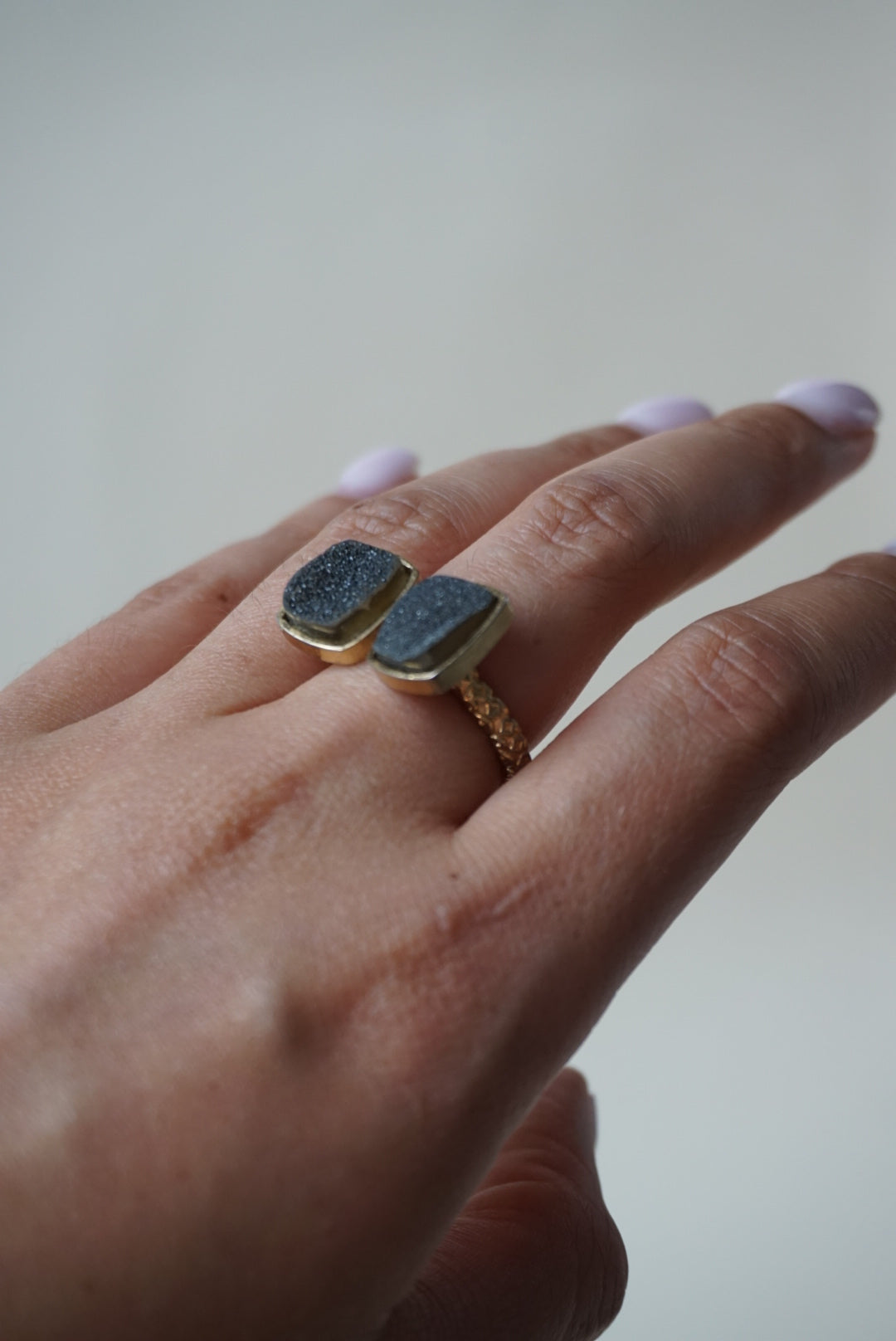 "Dara Ettinger” Stone Costume Ring