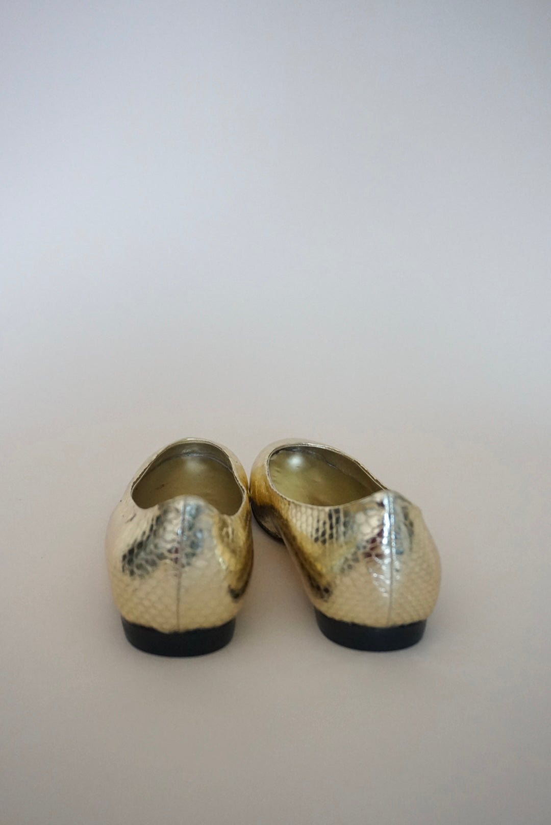 “Andrea Carrano” Gold Snake Ballet Flats NWOT- Size 40