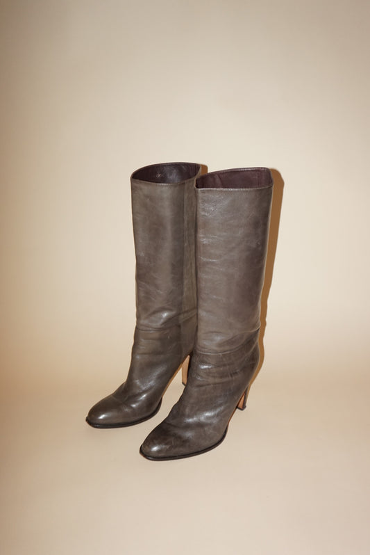 “BCBGMAXAZRIA” Vintage Brown Leather Knee High Boots - Size 8.5