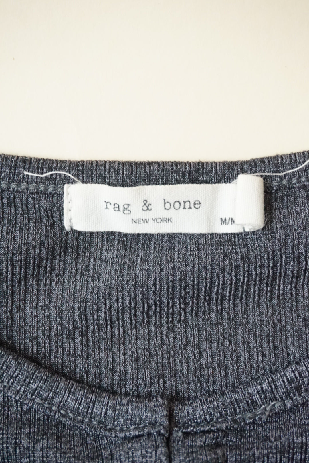 Rag & Bone Grey Ribbed L/S Bodysuit - Size Medium