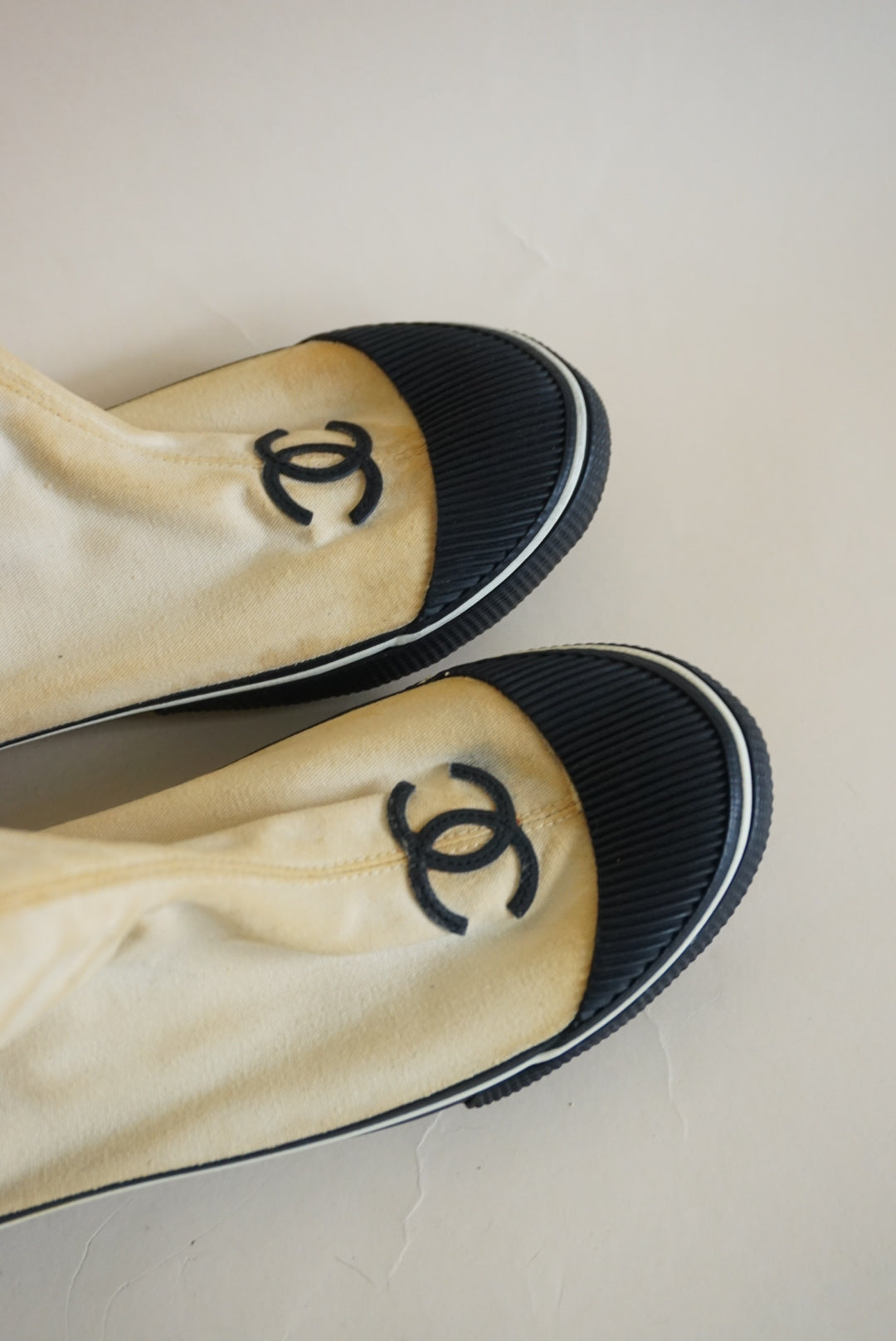 Vintage Chanel Ivory Cotton / Black Rubber Ankle Booties - Size 39 AS IS