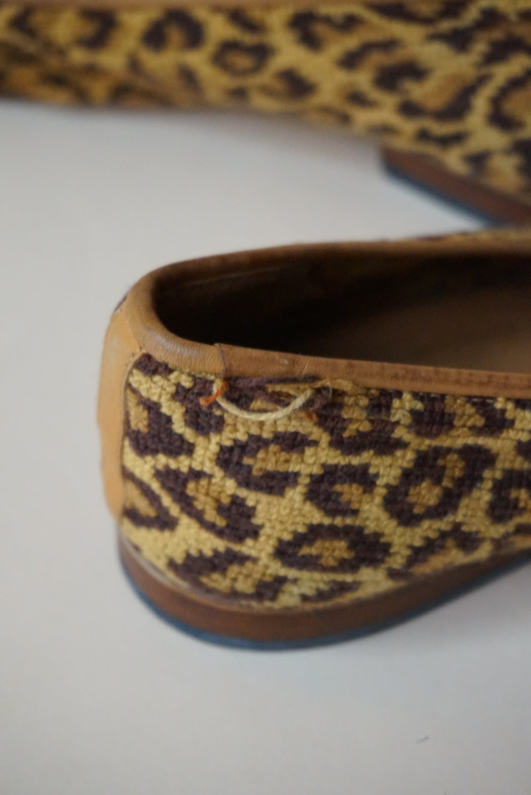 "Stubbs & Wootton" Jaguar Needlepoint Loafers