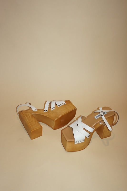 Steve Madden White Chunky Leather "Caileen" Block Y2K Heel NWT - Size 9