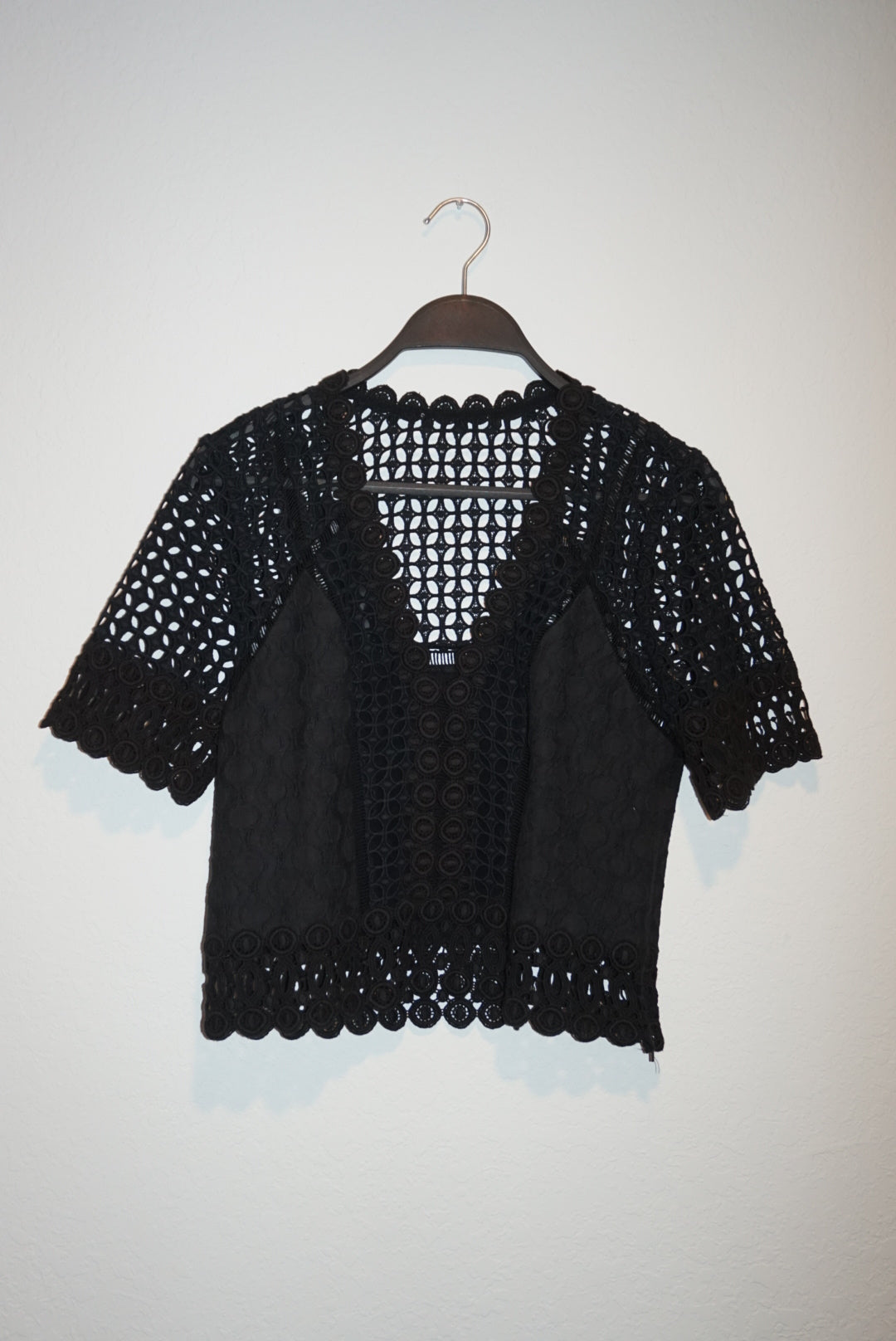 "Rebecca Taylor" Crochet Black Cropped Lace Top - Size XS
