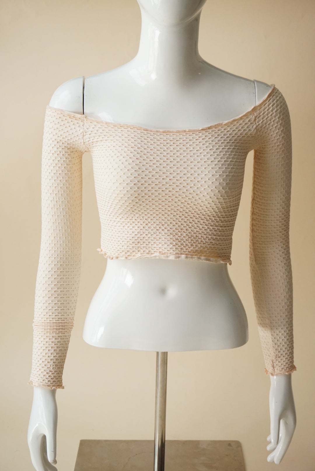 Intimately Free People Ivory Textured Cropped Off The Shoulder - Size Small