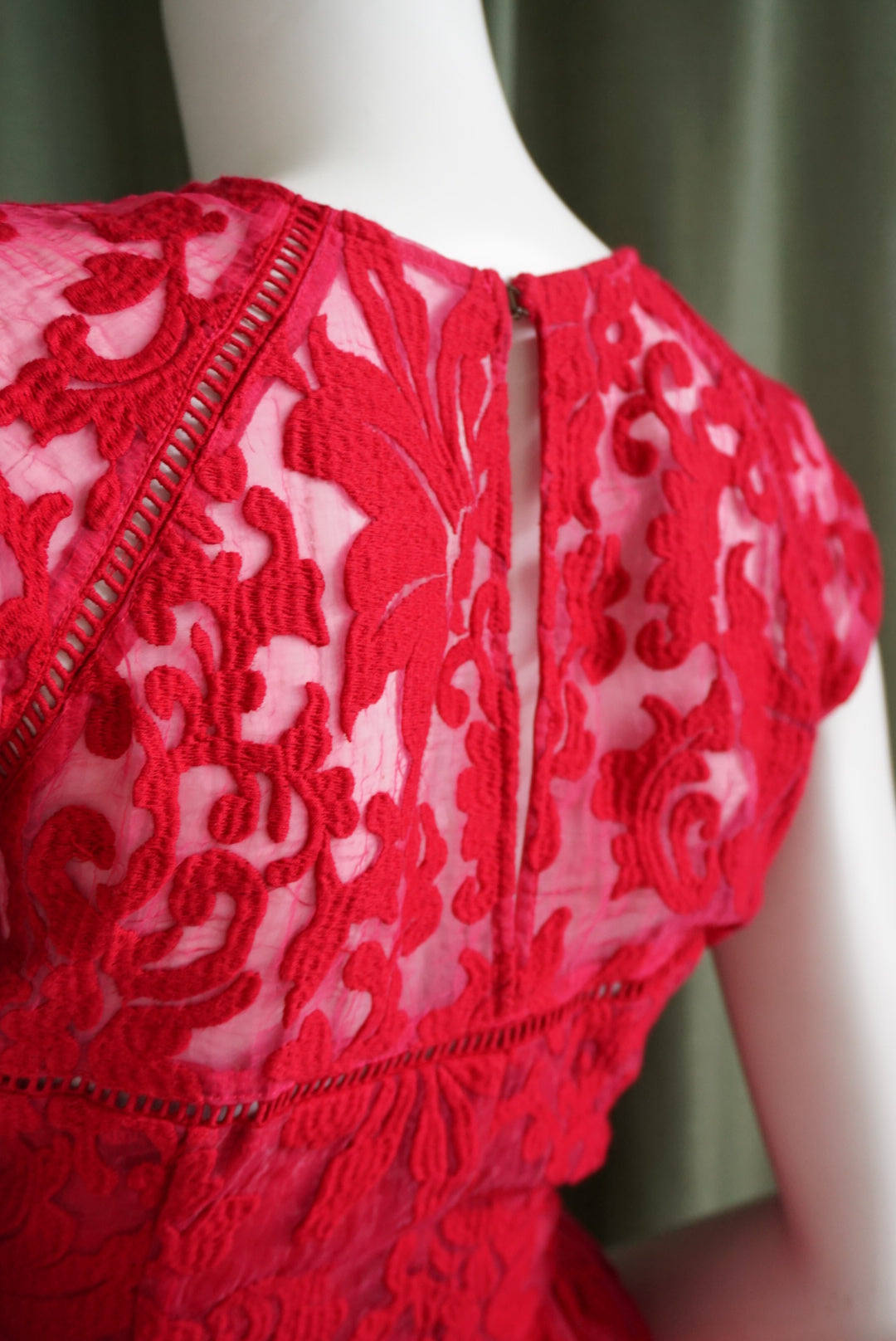 Dolce Vita Red Lace Embroidered Mini Cocktail Dress - Size Large