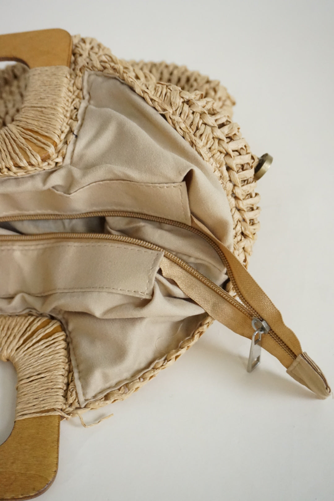 Anncla Square Palmilla Raffia Wooden Handle Tote Beach Bag