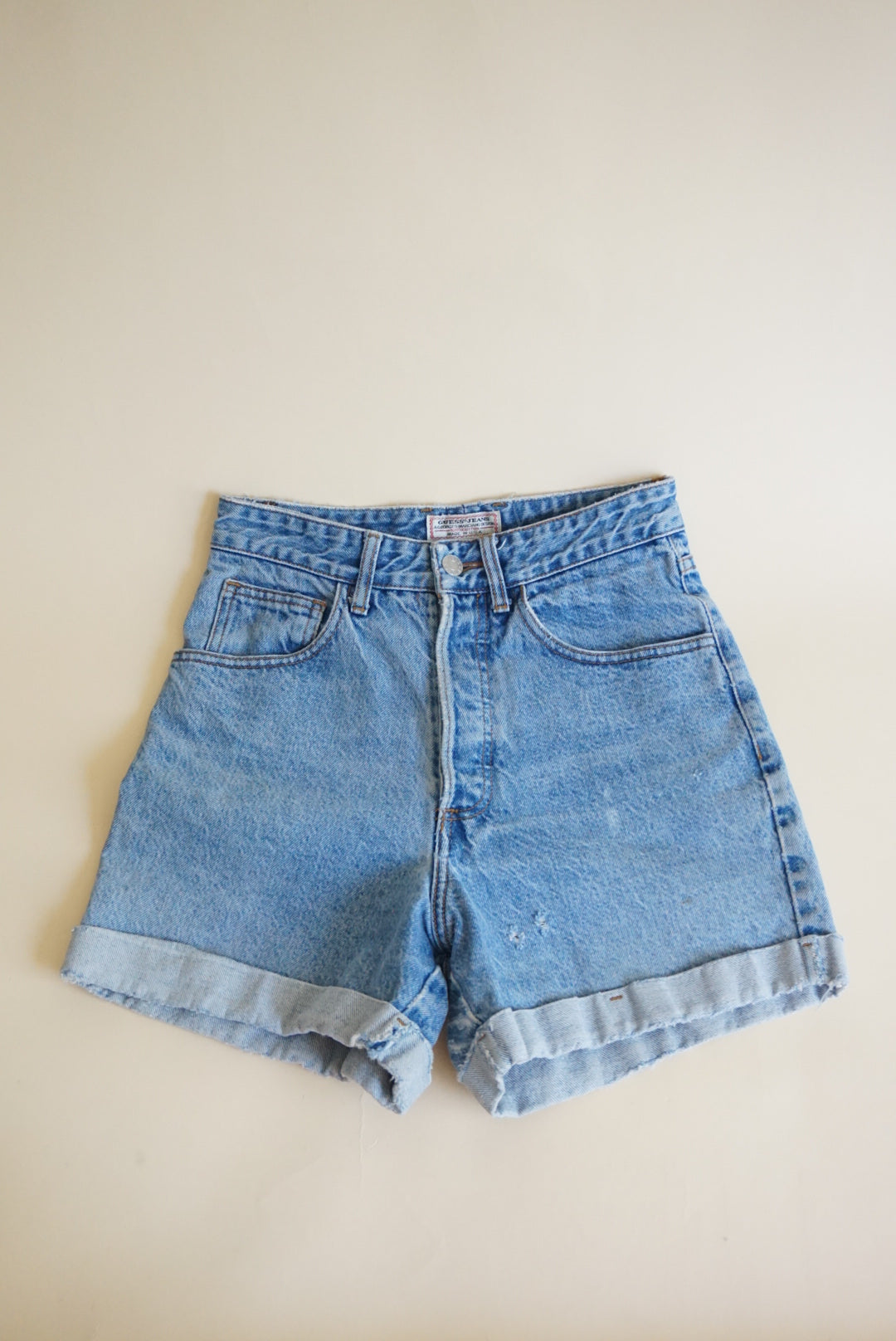 Guess Vintage Shorts Butterfly Closure Made in USA - Size 29