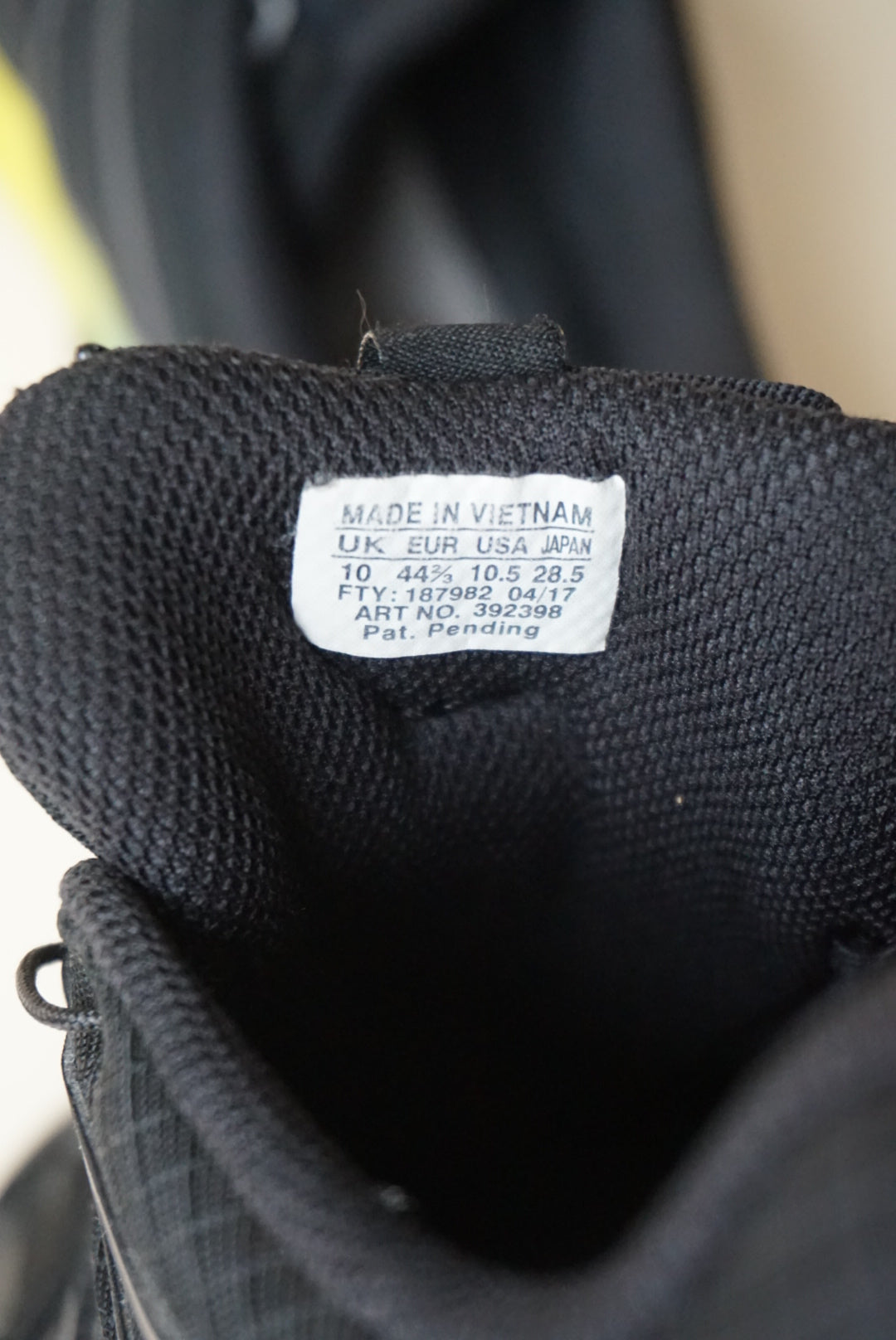 "Salomon" Men's "Speedcross 4" Sneakers - Size 10.5