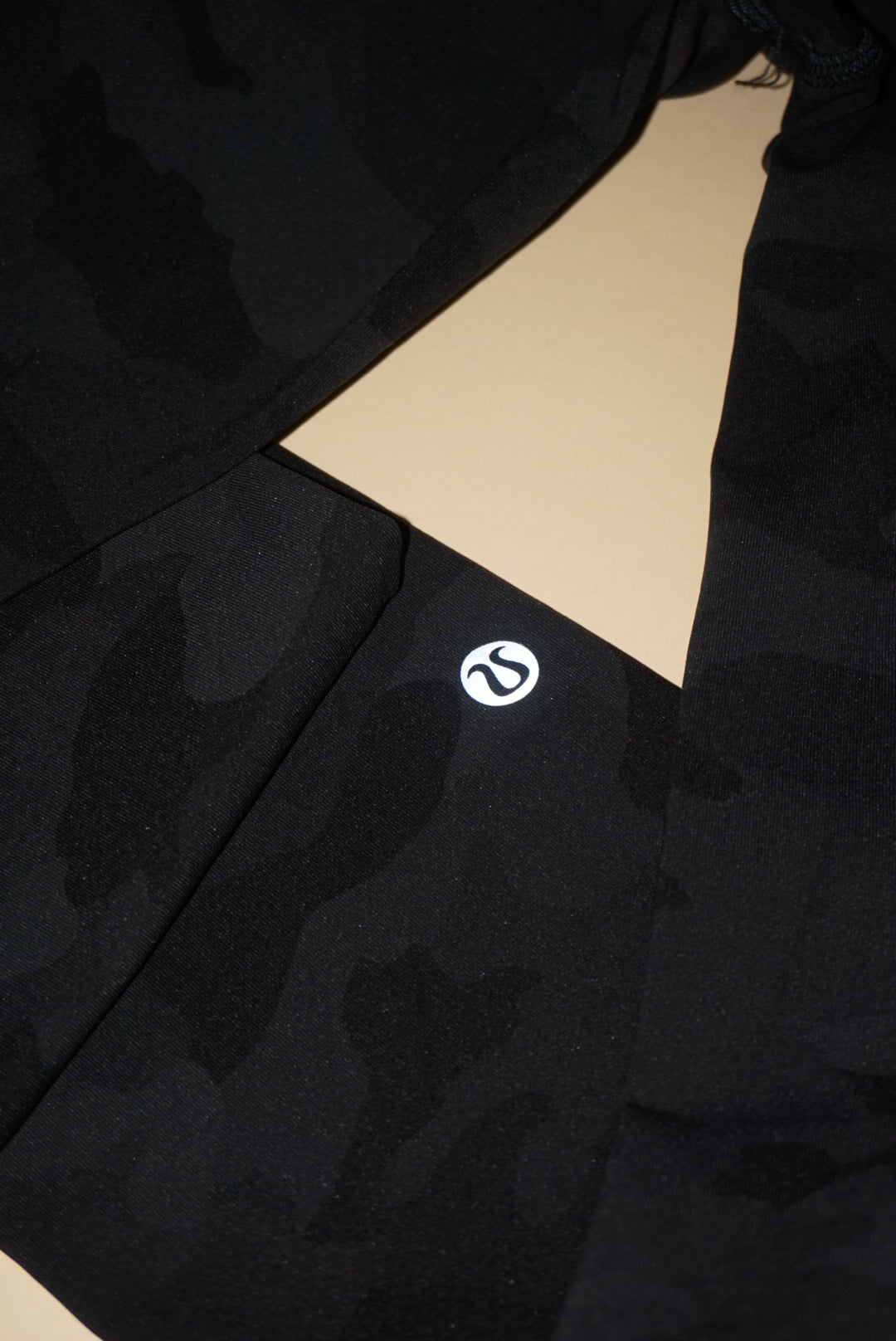 Lululemon Black/Grey Camouflage Pocket Leggings