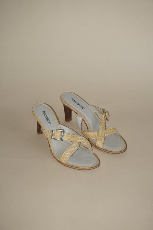"Worthington" Embossed Leather Alligator "Sandy" Yellow Sandal Buckle Heels NWOT - Size 8