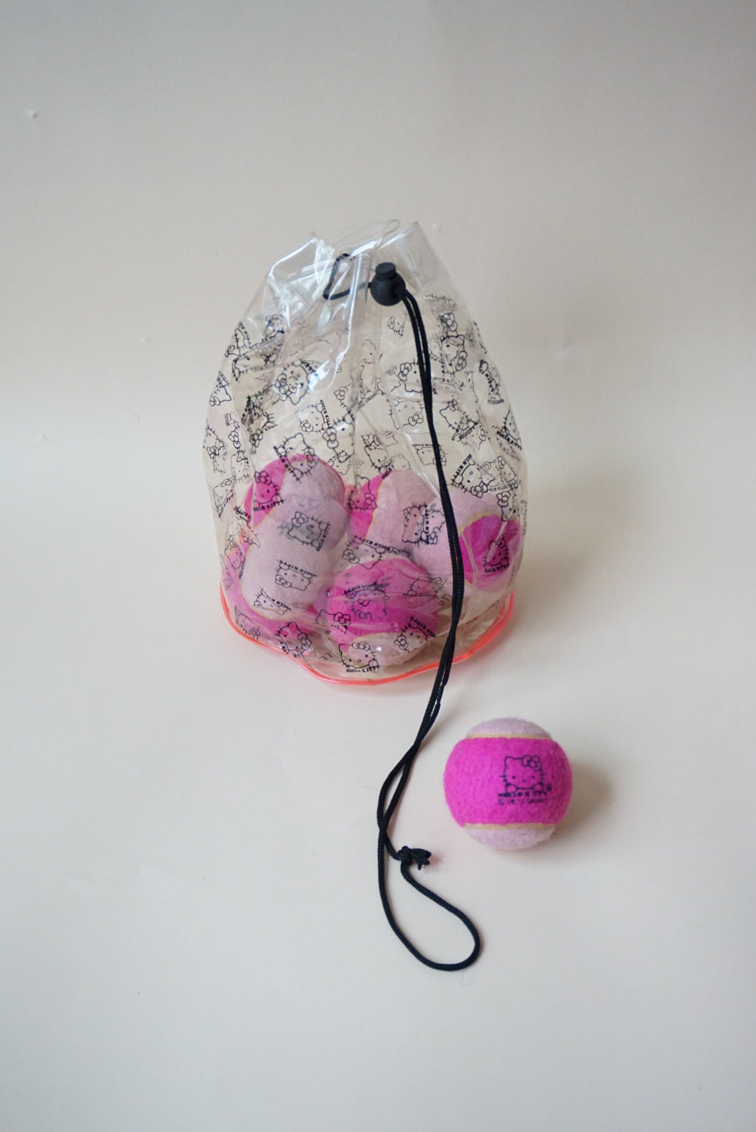 Hello Kitty 2013 Sanrio Tennis Balls (6)
