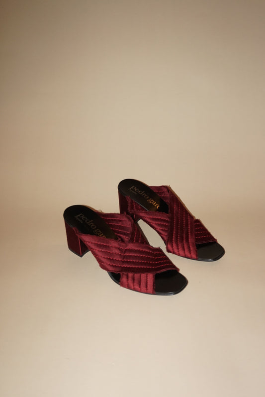 “Pedro Garcia” Satin Burgundy “Xail” Mules - Size 38.5