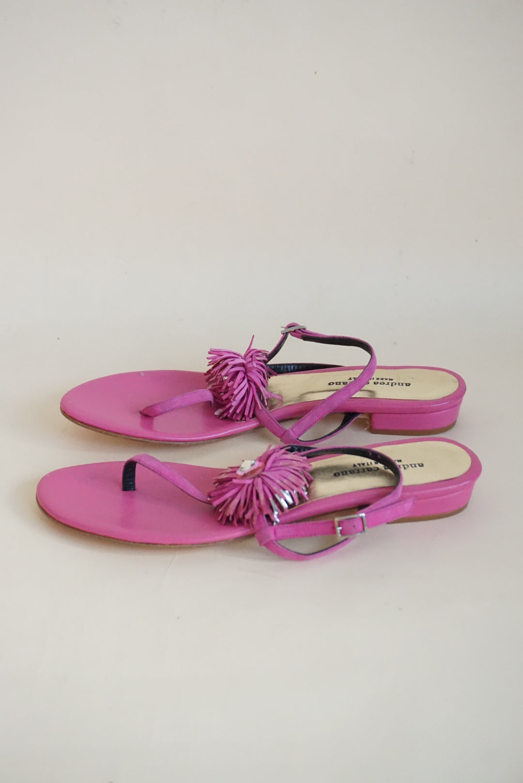 Andrea Carrano Pink Fringe Flower Thong NWOT Sandal - Size 40