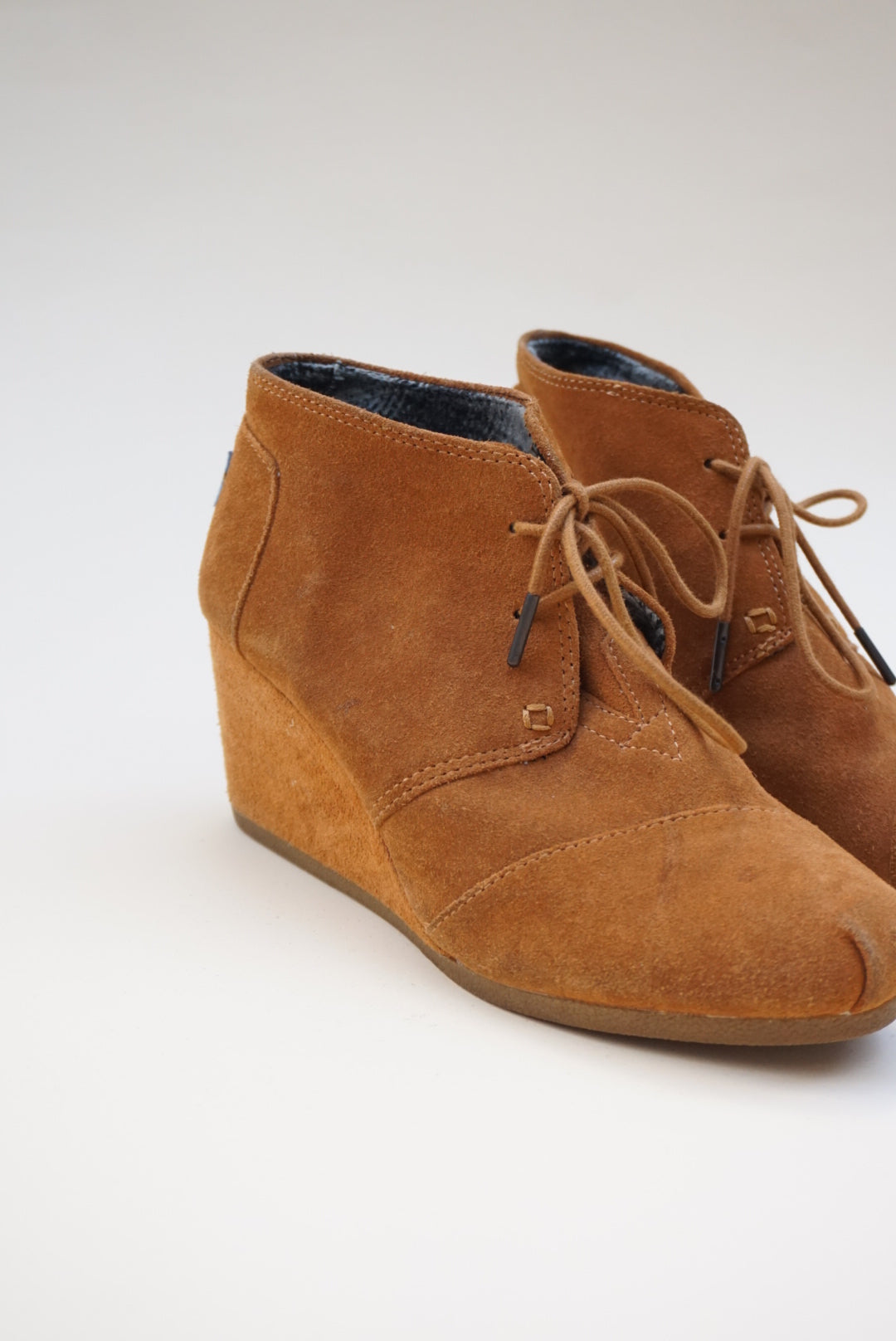 TOMS Suede Brown Wedge Booties Desert Chukka Ankle Boot - Size 9