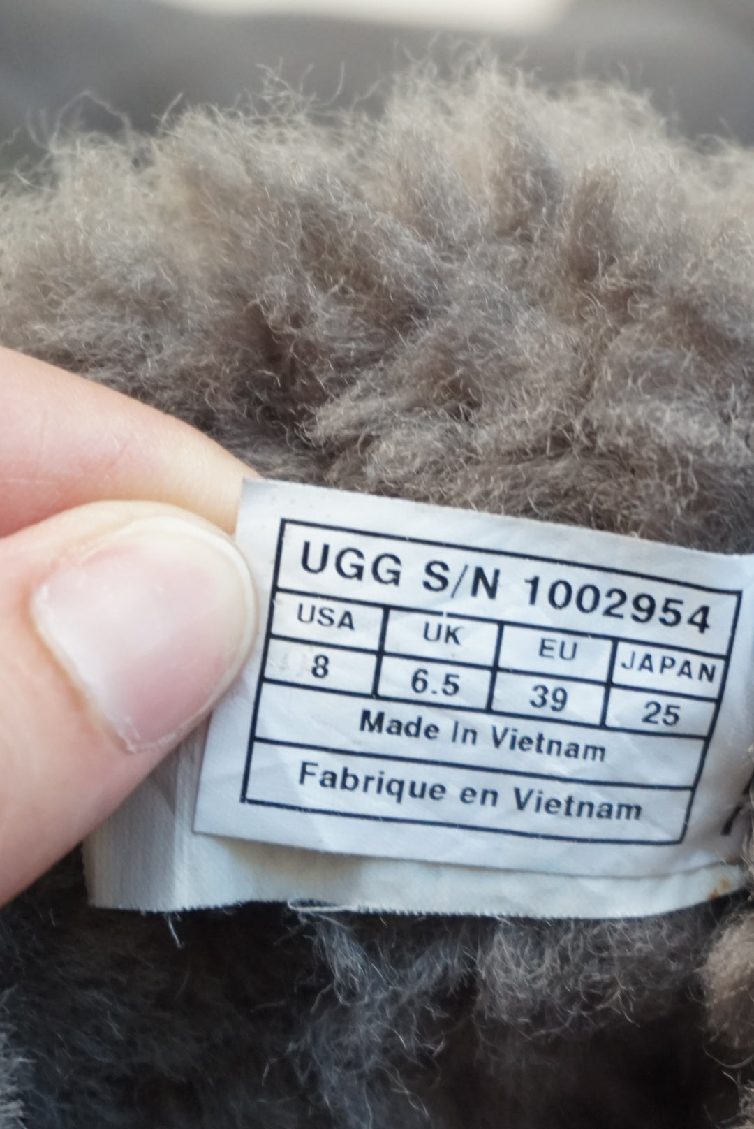 "UGG Australia" Bailey Bow II Grey Short Boots - Size 8