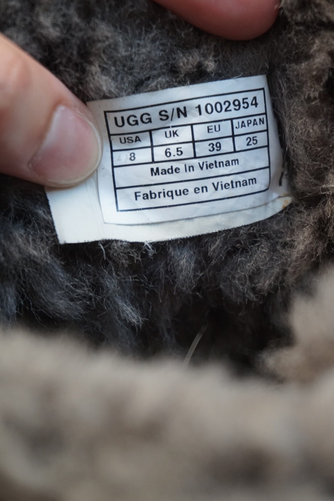 "UGG Australia" Bailey Bow II Grey Short Boots - Size 8