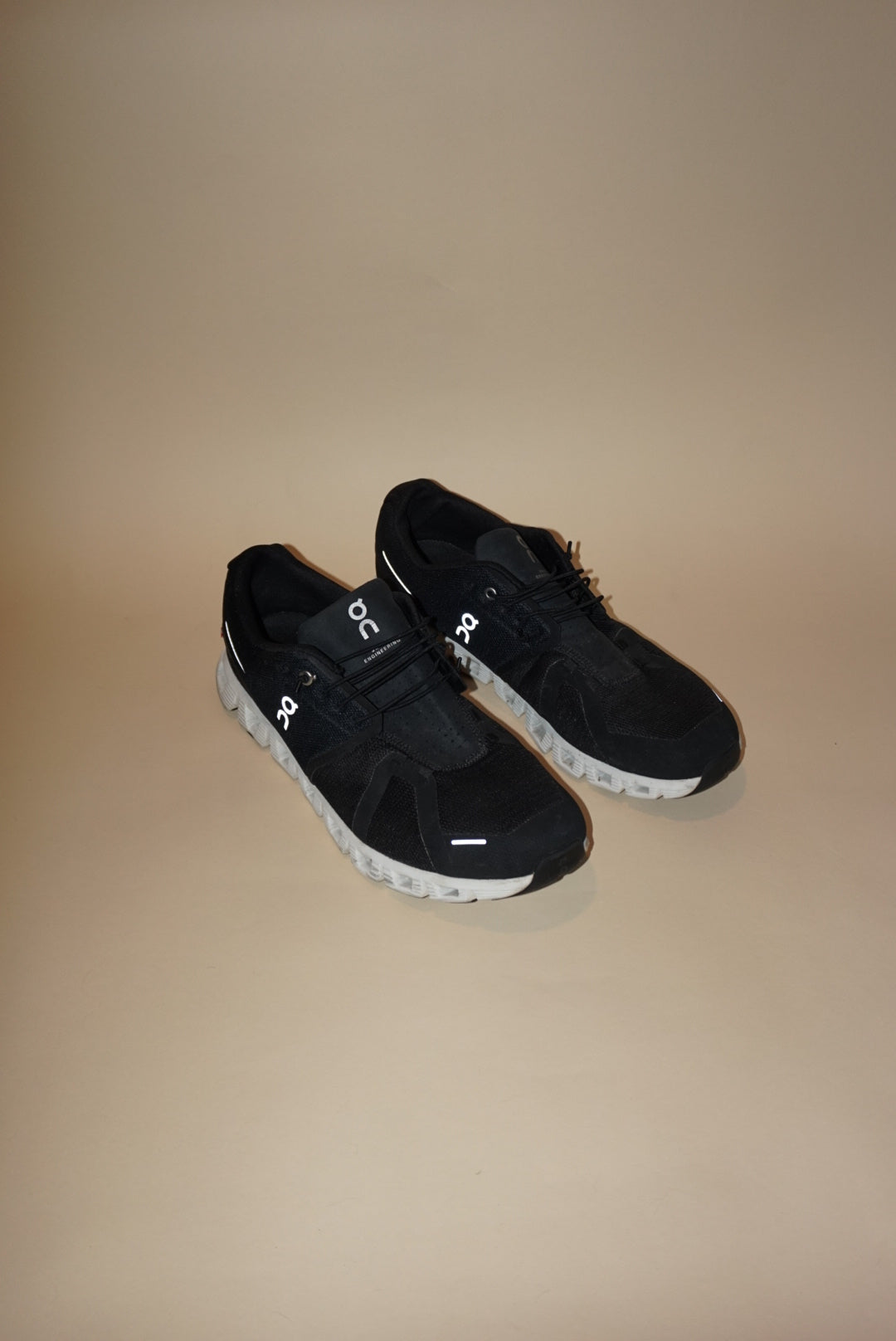 "On Cloud" 5 Running Shoes Mens Black Comfort Sneakers - Size 13