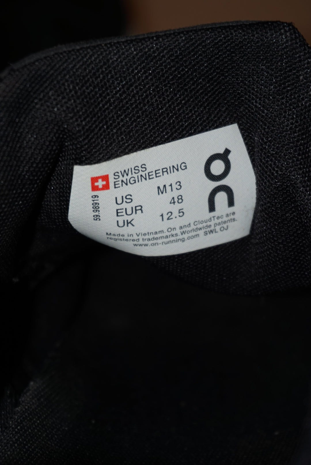 "On Cloud" 5 Running Shoes Mens Black Comfort Sneakers - Size 13