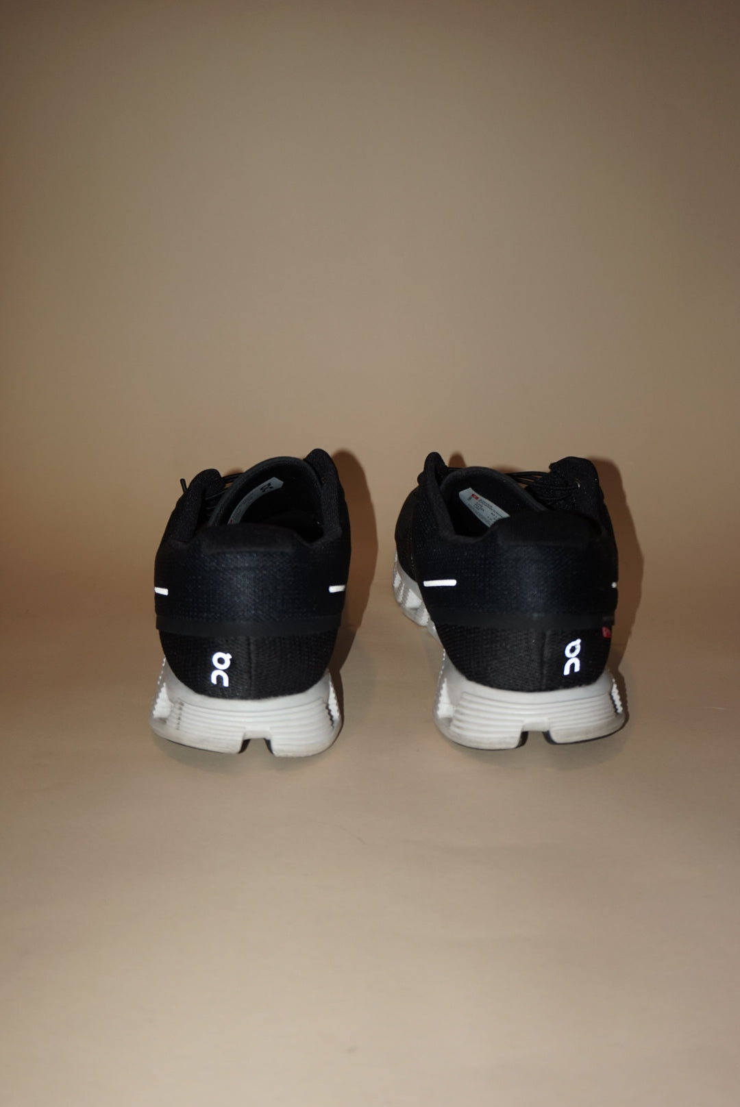 "On Cloud" 5 Running Shoes Mens Black Comfort Sneakers - Size 13