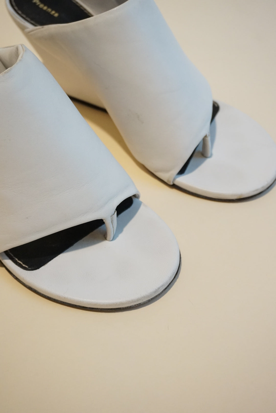 Proenza Schouler White Padded Leather Open Toe Thong Slant Mules - Size 39