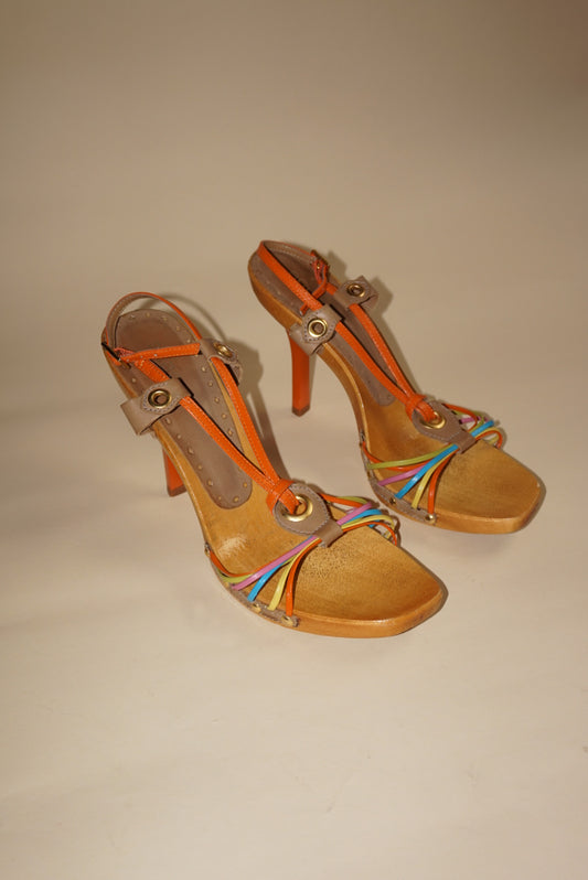 "BCBG Girls" Y2K Multicolor wooden Strappy Heels - Size 7