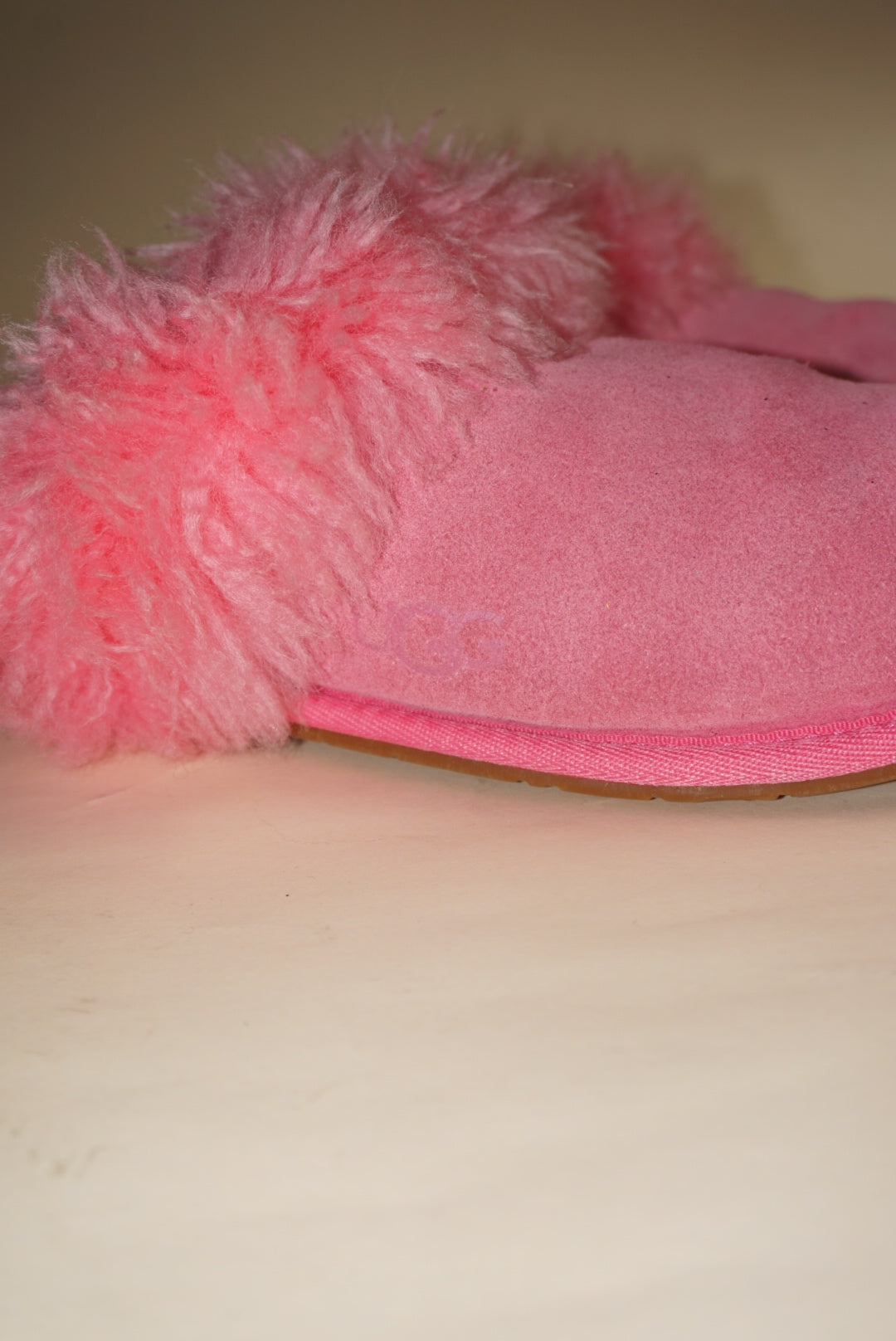 "Ugg Australia" Pink Scuffette Sis Mule Slipper - Size 9