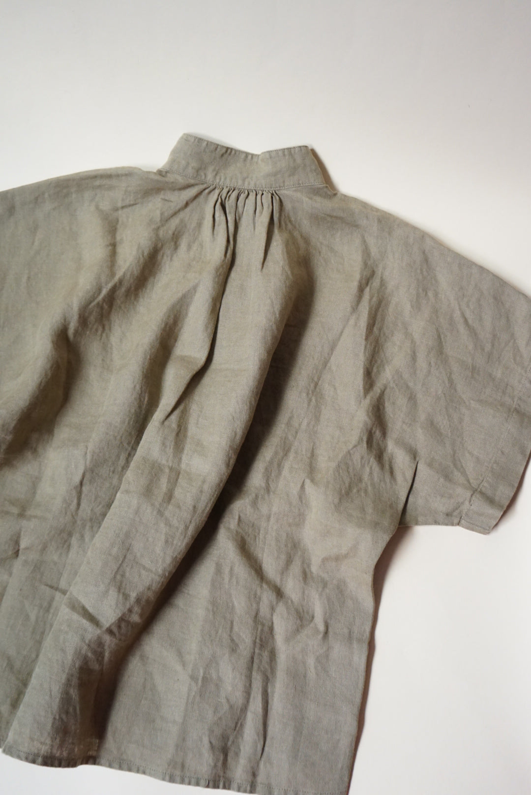 "Ayr" Irish Linen "The Bloom" Button Down Mandarin Collar Blouse - Size XS